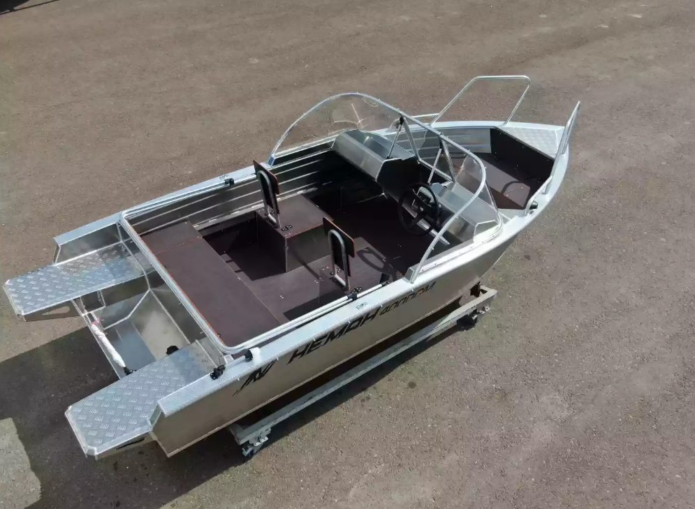Алюминиевая лодка  Неман-400 DCM NEW в Сочи
