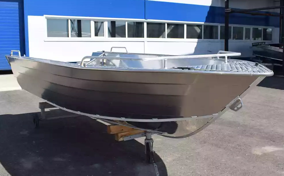 Алюминиевая лодка Неман-500 P в Сочи