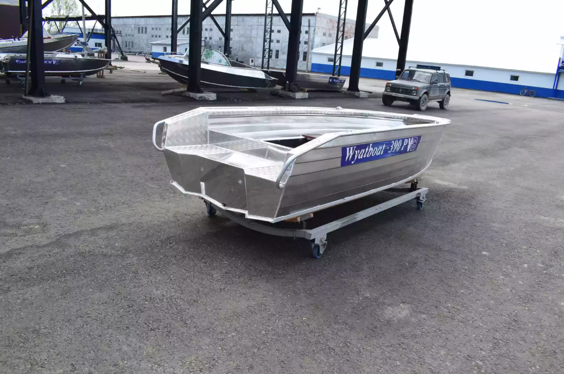 Алюминиевая лодка Wyatboat-390Р Увеличенный борт в Сочи