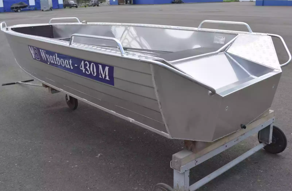 Алюминиевая лодка  Wyatboat-430М в Сочи