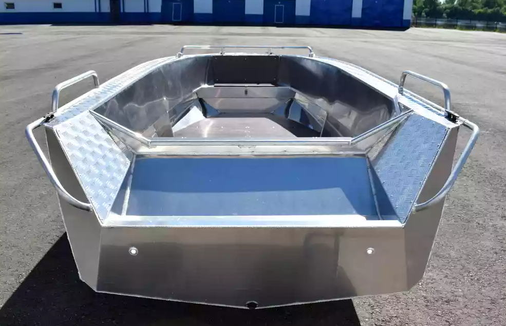 Алюминиевая лодка Wyatboat-490 P в Сочи