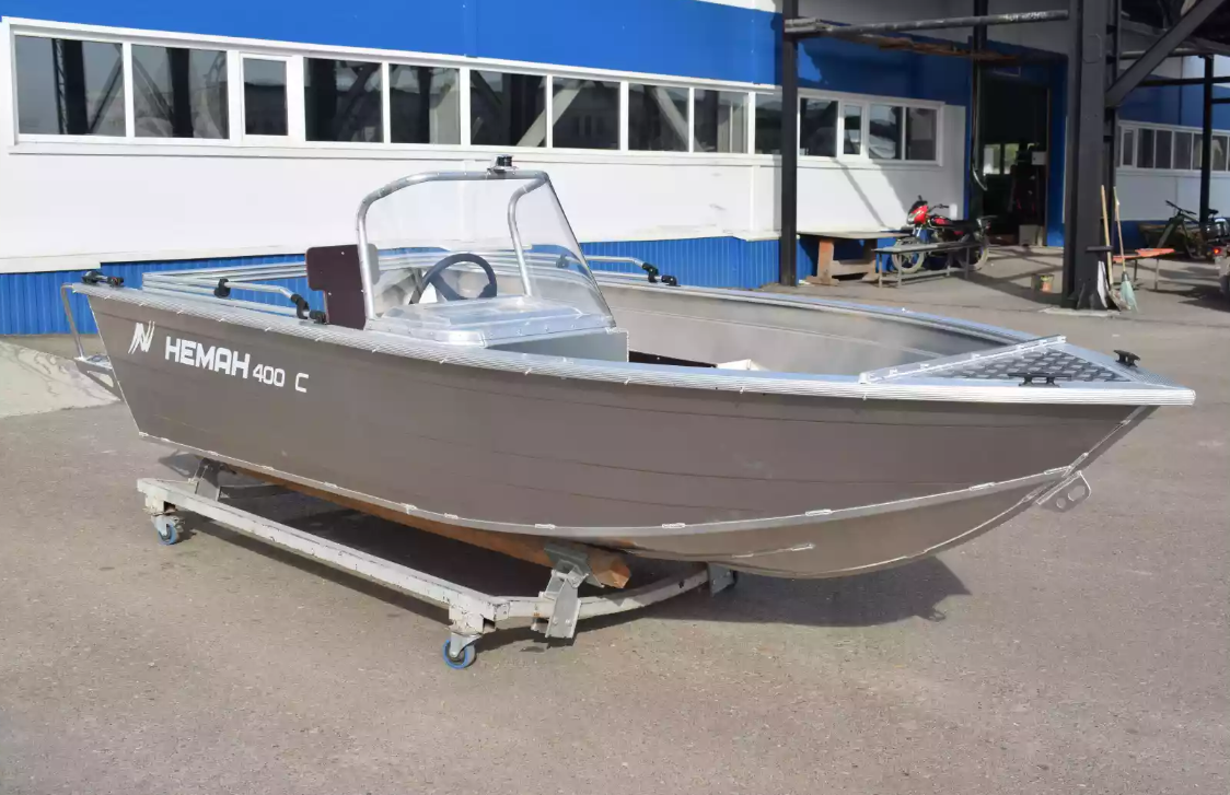 Алюминиевая лодка Неман-400 С в Сочи