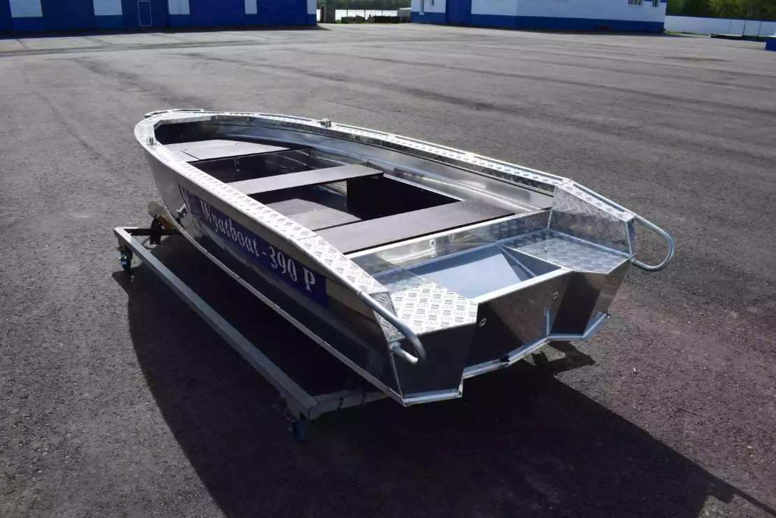 Алюминиевая лодка Wyatboat-390 P в Сочи