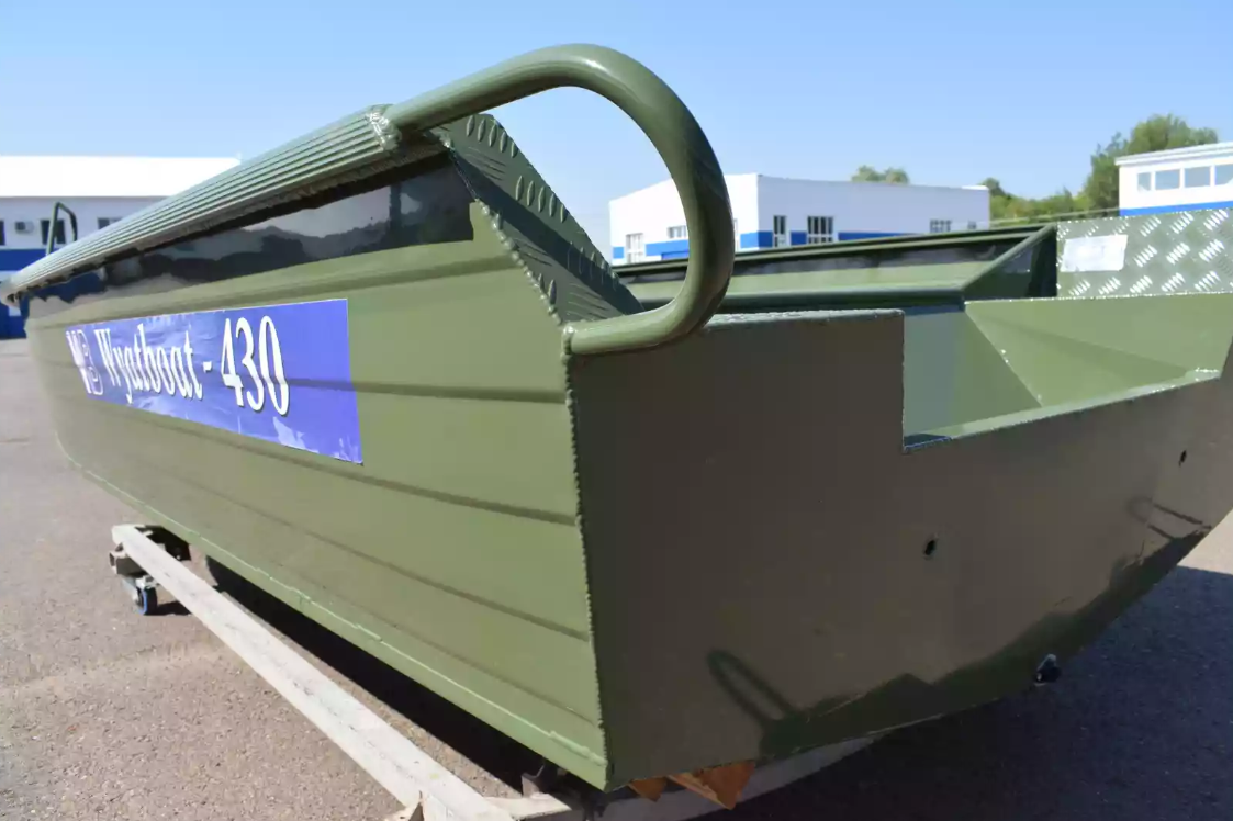 Алюминиевая лодка  Wyatboat-430 Master Fish в Сочи