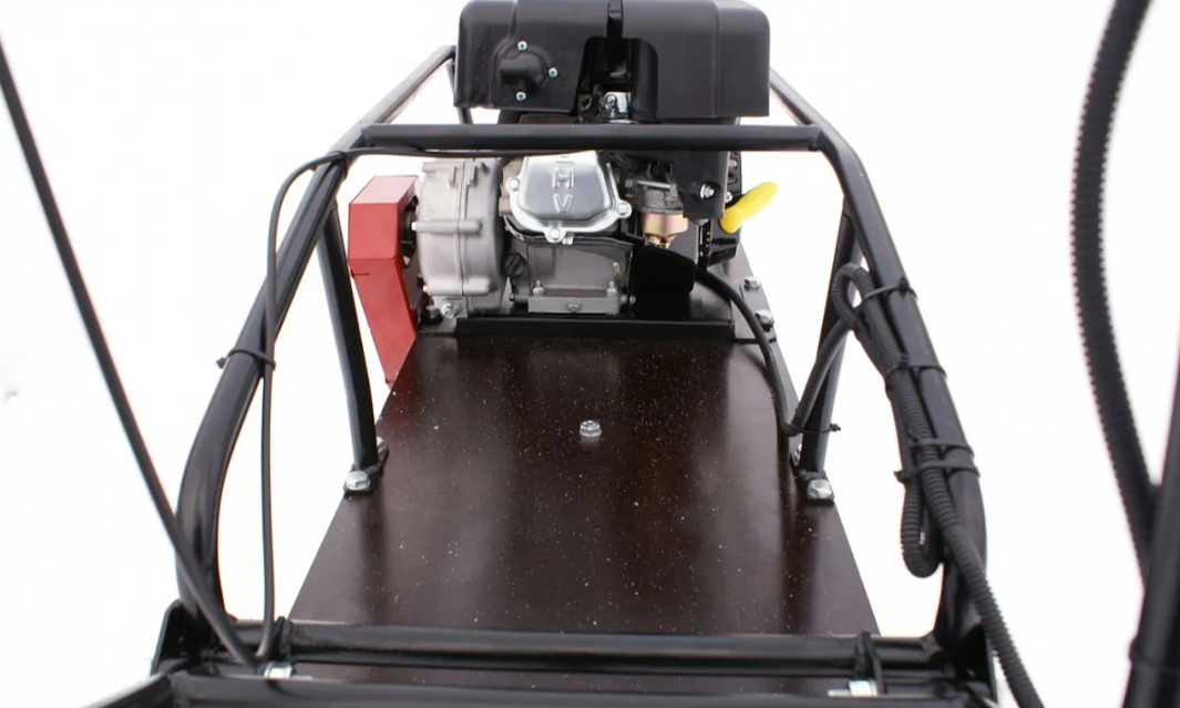 Мотобуксировщик БТС «МАЛЕК» 380/7 БЕЗ э/зап. Б/У в Сочи