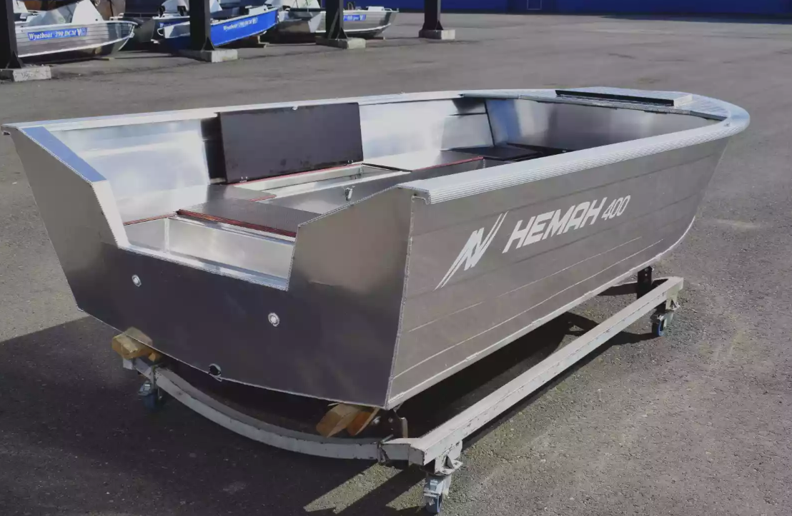 Алюминиевая лодка Неман-400 Р PRO в Сочи