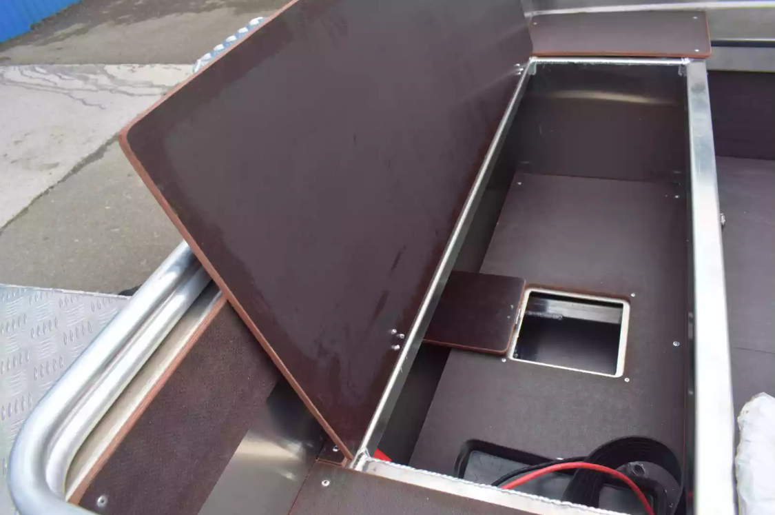 Алюминиевая лодка  Неман-400 DCM NEW в Сочи