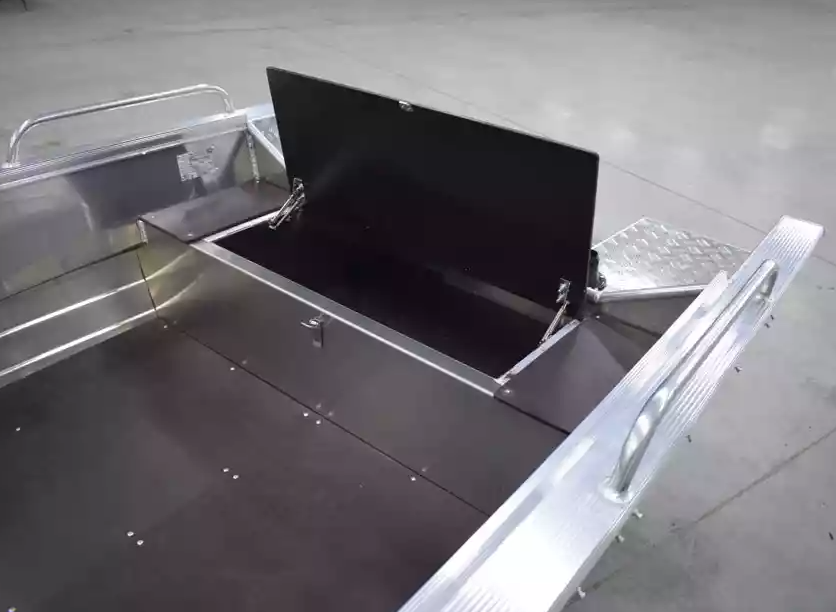 Алюминиевая лодка  Wyatboat-430 Р в Сочи