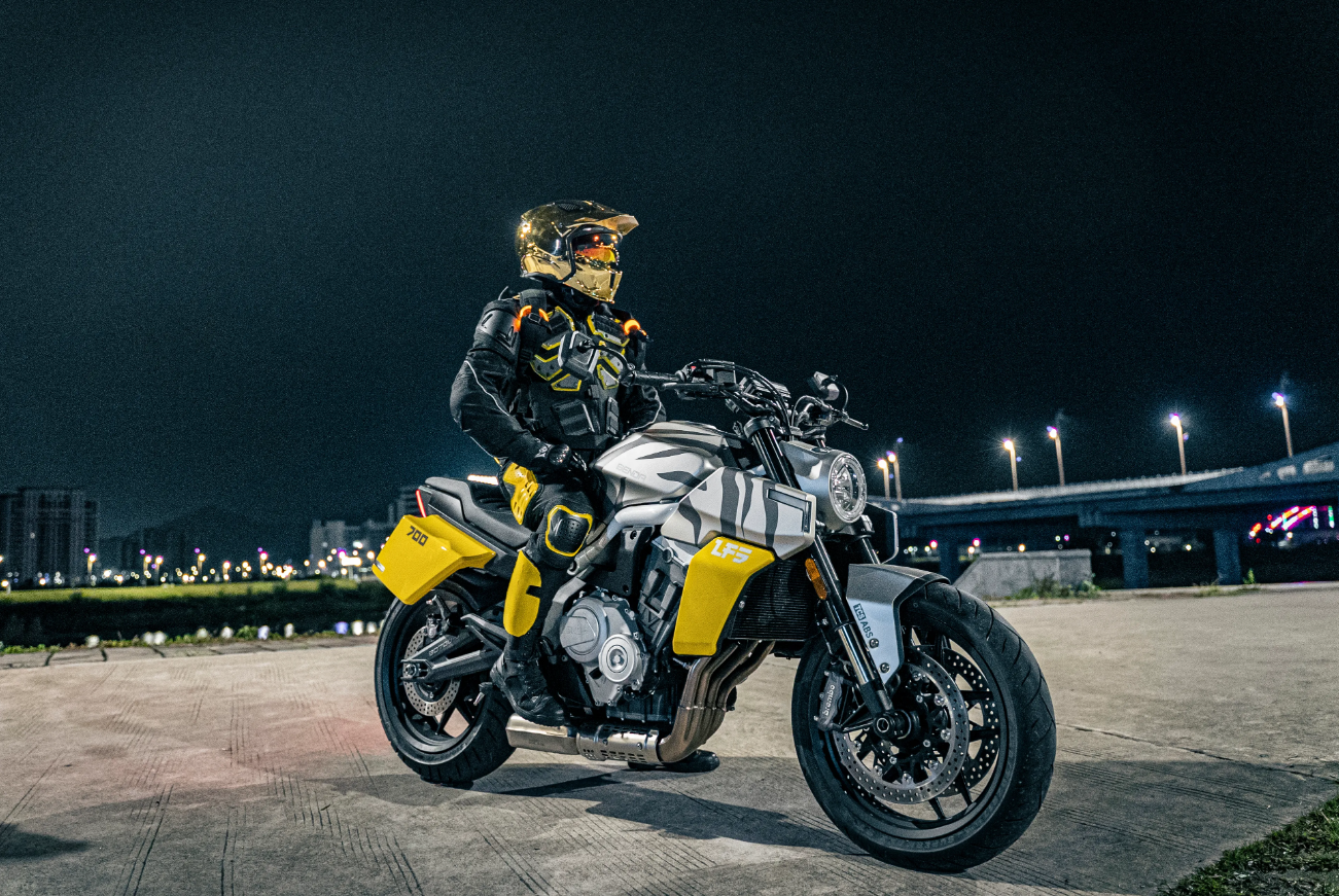 Мотоцикл Benda LFS 700 в Сочи