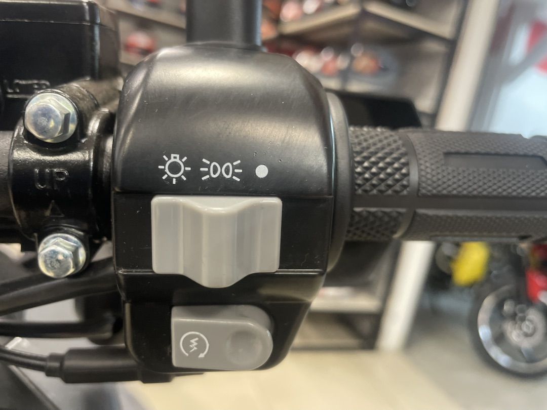 Скутер PROMAX STALKER ARMY 240(49) в Сочи