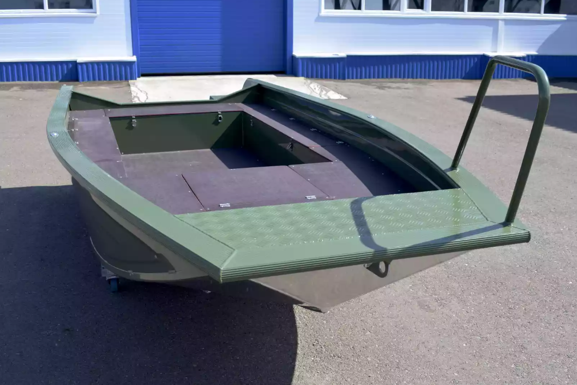 Алюминиевая лодка  Wyatboat-430 Master Fish в Сочи