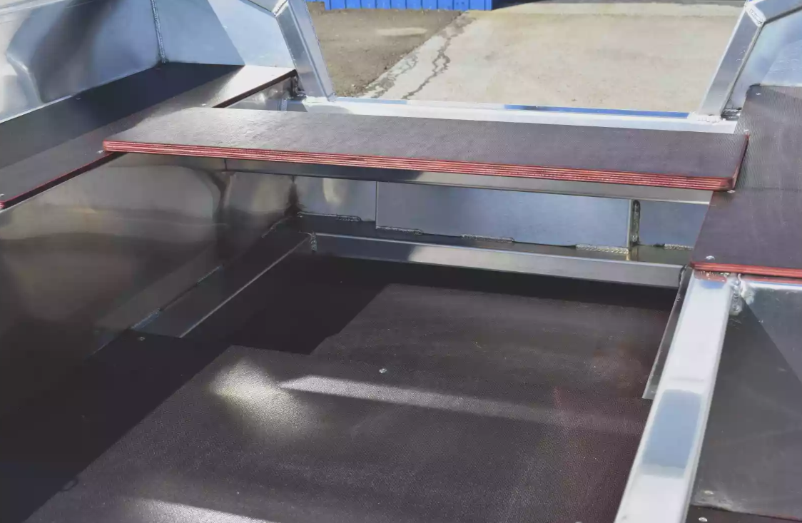 Алюминиевая лодка Неман-400 Р PRO в Сочи