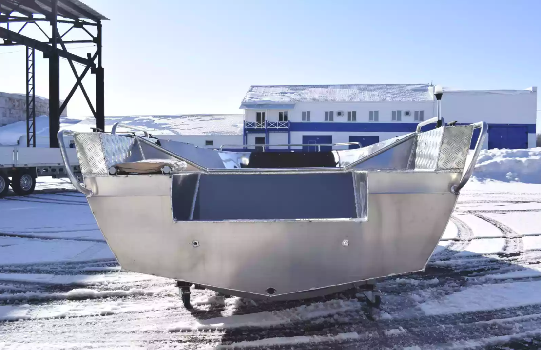 Алюминиевая лодка Неман-500 P в Сочи