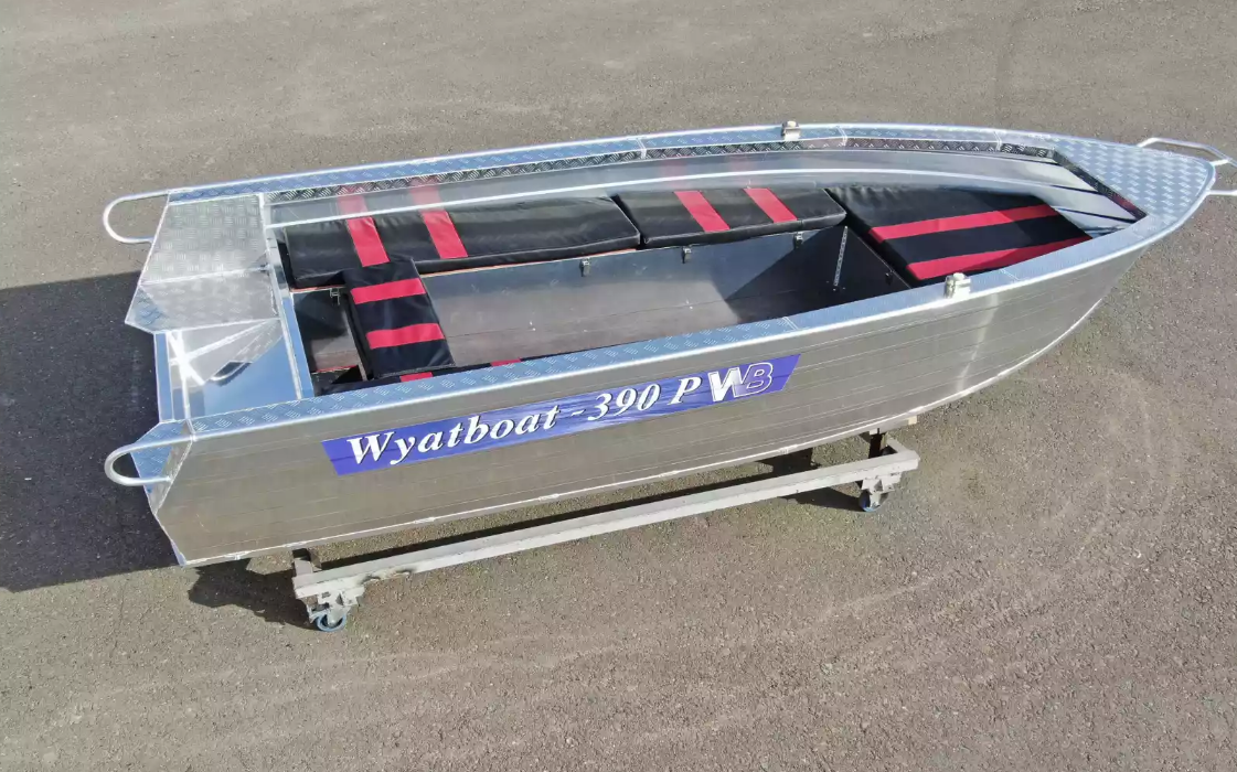 Алюминиевая лодка Wyatboat-390РМ увеличенный борт в Сочи
