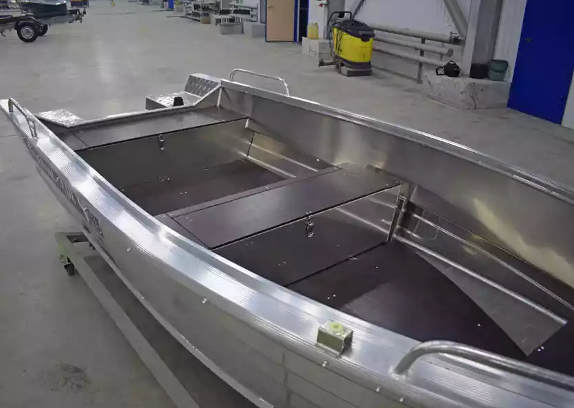 Алюминиевая лодка  Wyatboat-430 Р в Сочи