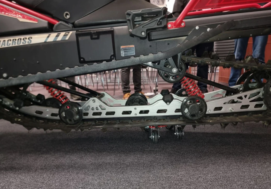 Снегоход AODES Siberiacross 1000 WT 508mm LCD 6.8 в Сочи