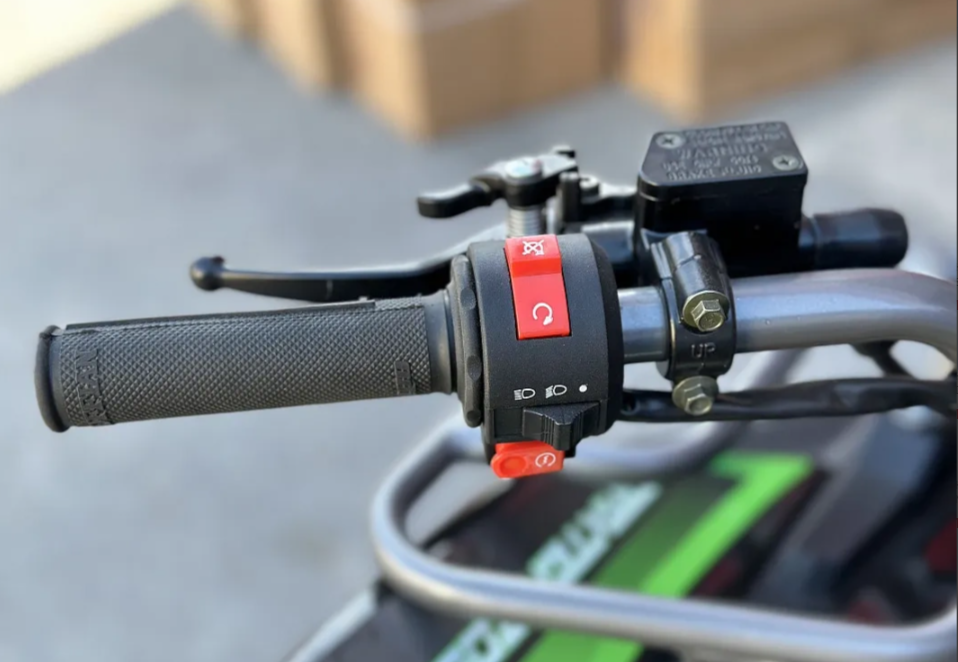 Квадроцикл GBM DAXTER 220 NEW в Сочи