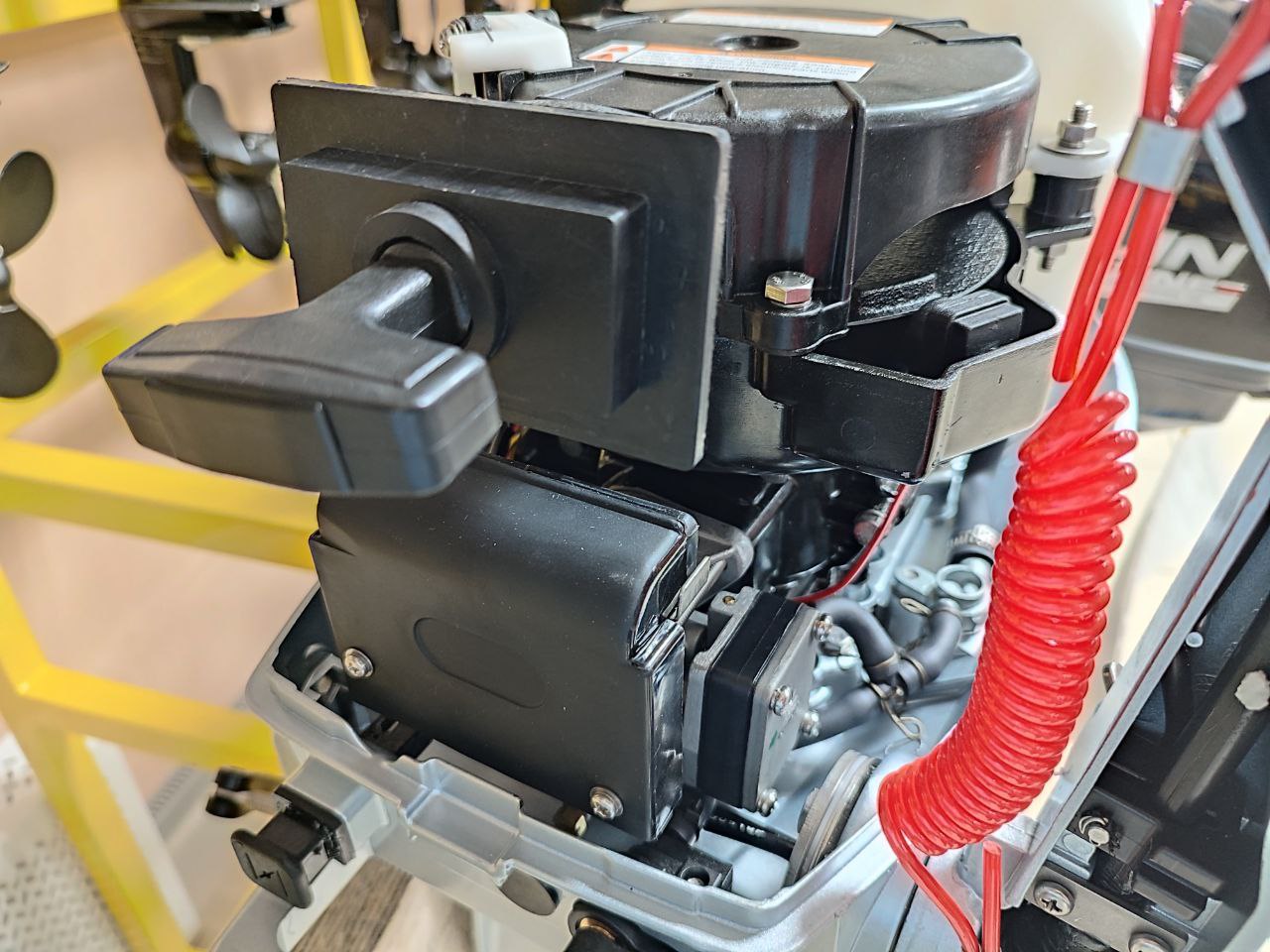 Лодочный мотор PROMAX SP5FHS (внешний бак 12 л) в Сочи