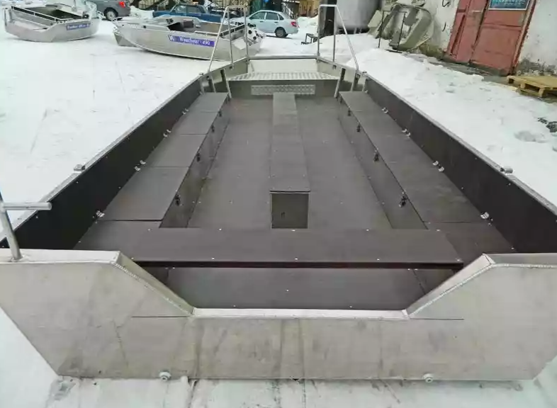 Алюминиевая лодка Wyatboat-600 в Сочи