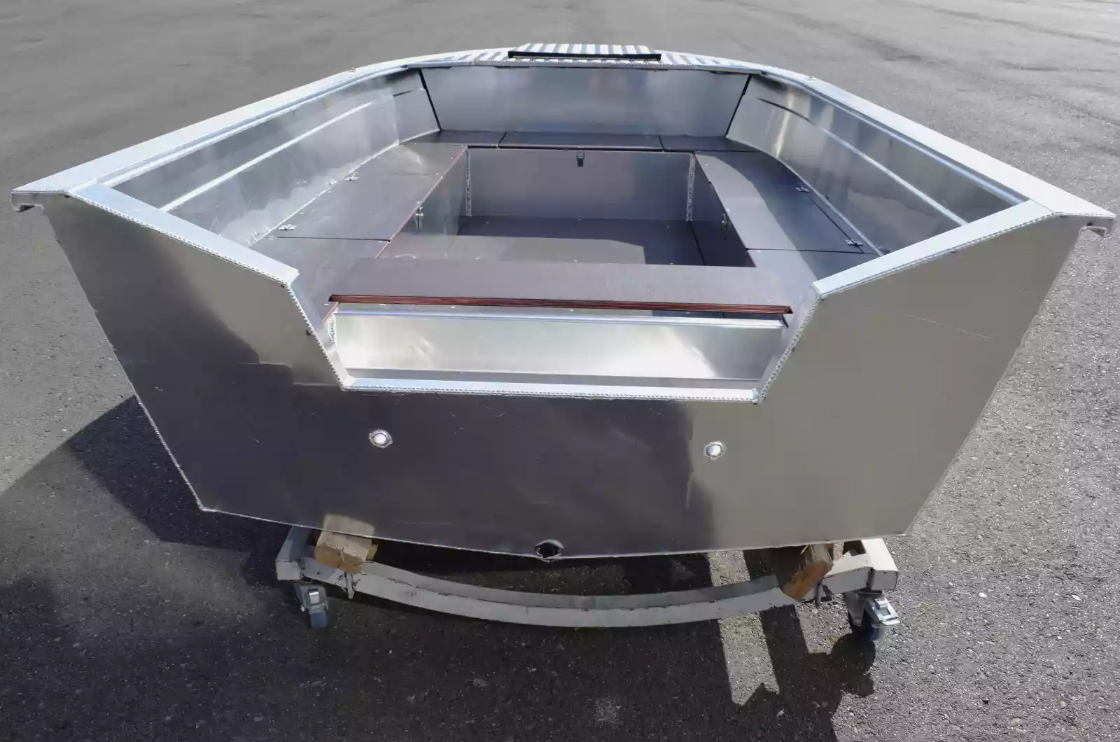 Алюминиевая лодка Неман-400 Р PRO в Сочи