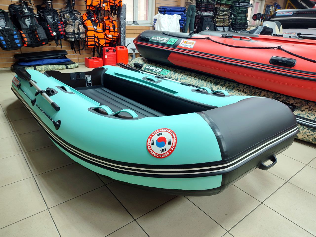 Лодка MISHIMO LITE 335 в Сочи