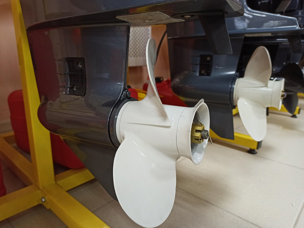 Лодочный мотор BREEZE T30S (2х тактный) в Сочи