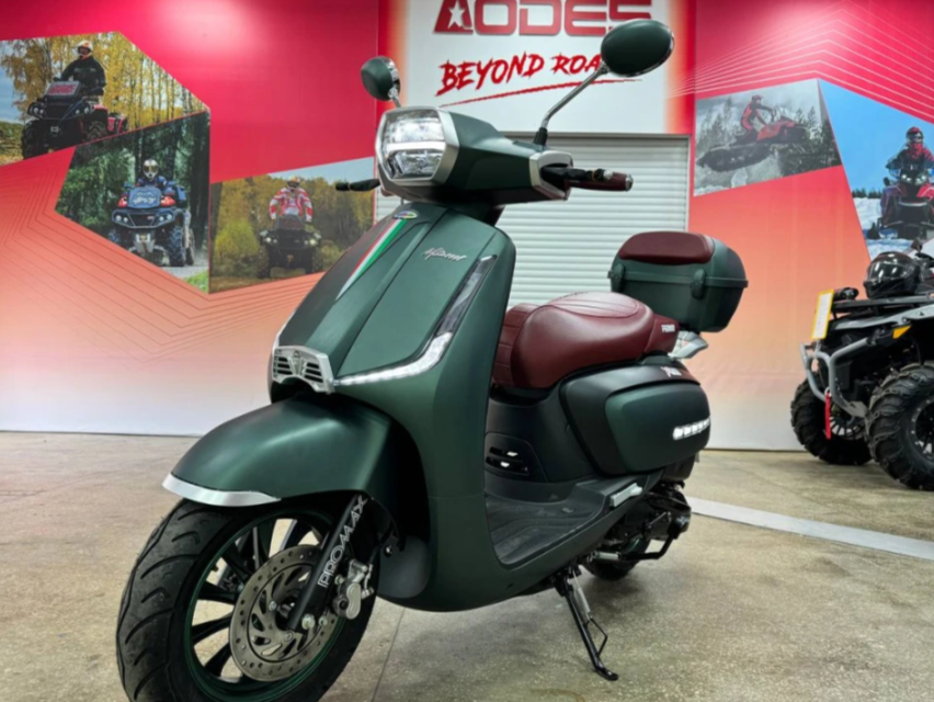 Скутер PROMAX Miami 240 (49) в Сочи