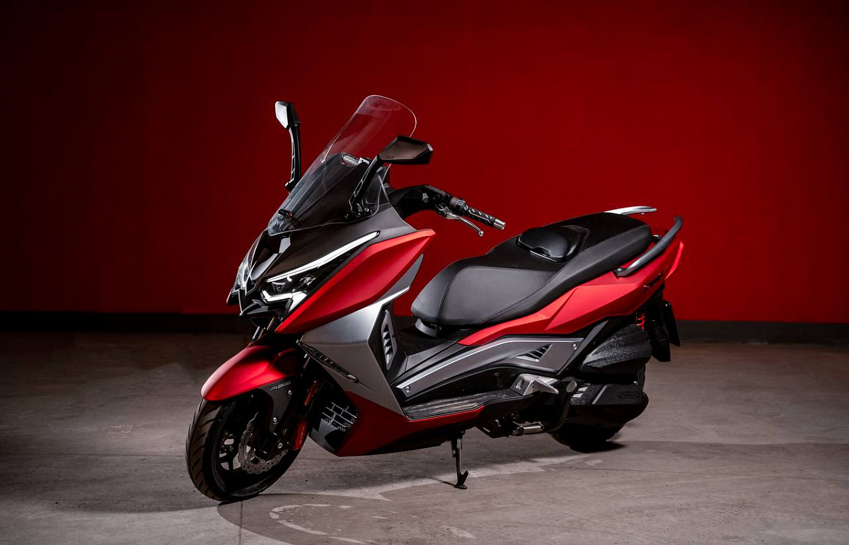 МАКСИСКУТЕР ARIIC 318 в Сочи