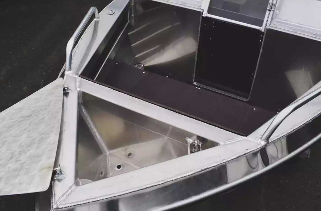 Алюминиевая лодка  Neman-400 DC в Сочи