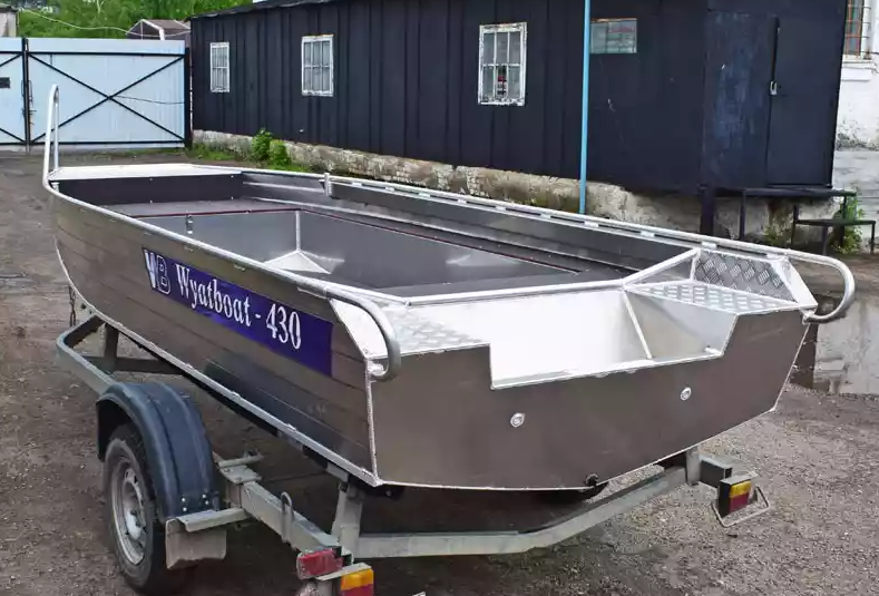 Алюминиевая лодка  Wyatboat-430 Master в Сочи