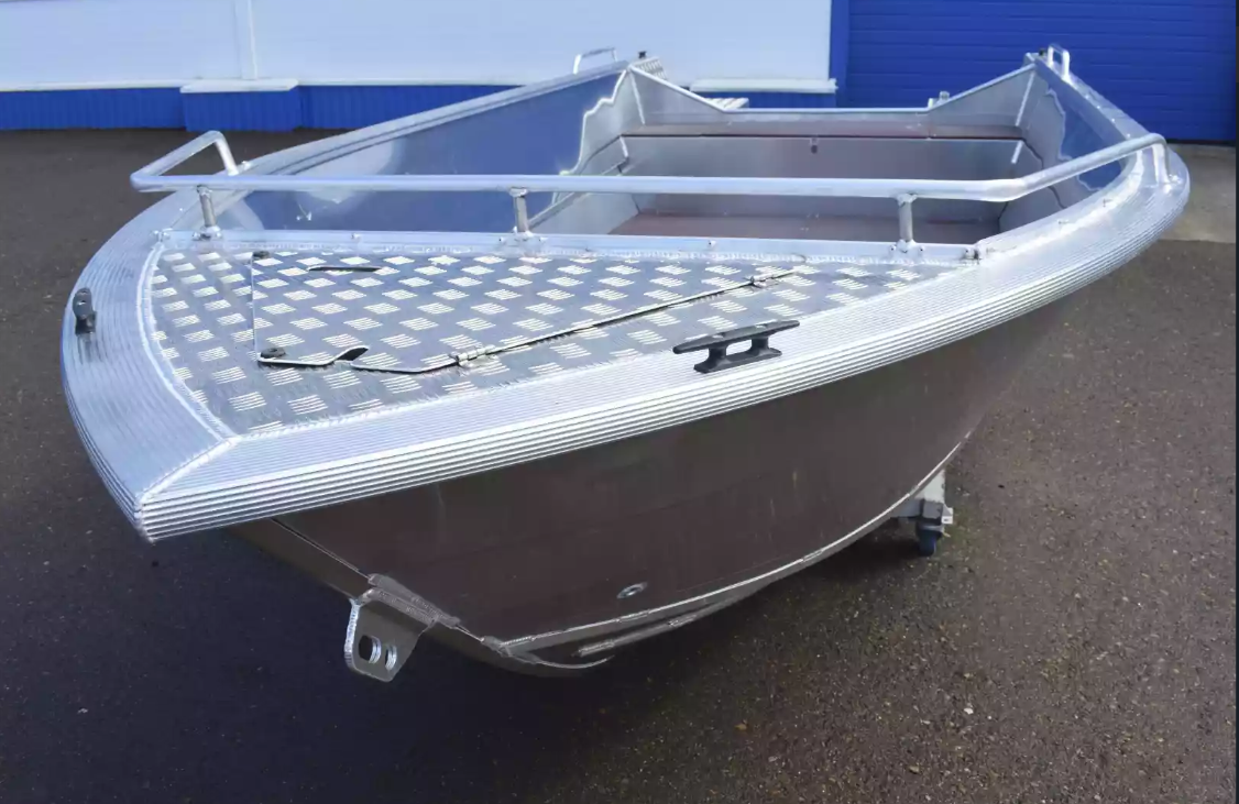 Алюминиевая лодка Неман-500 P в Сочи