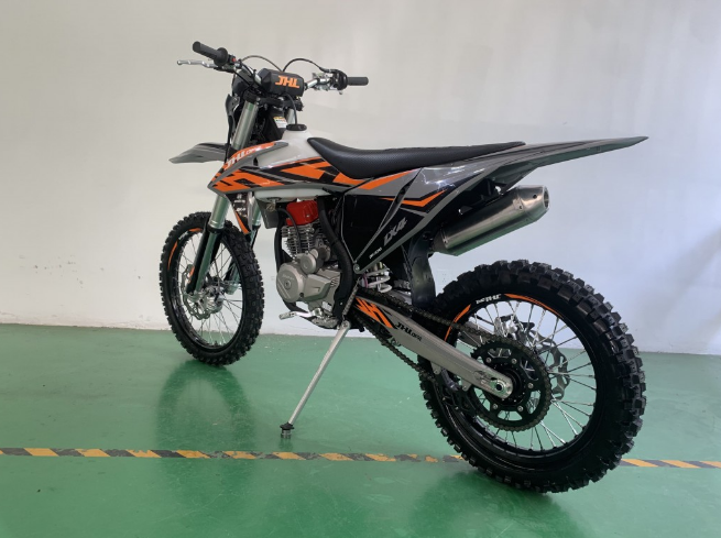 Мотоцикл JHLMOTO JHL LX4 CB300RL (175FMN) в Сочи