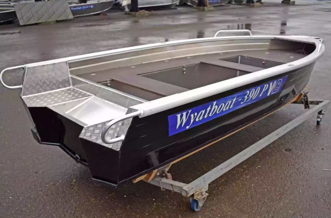 Алюминиевая лодка Wyatboat-390РМ в Сочи