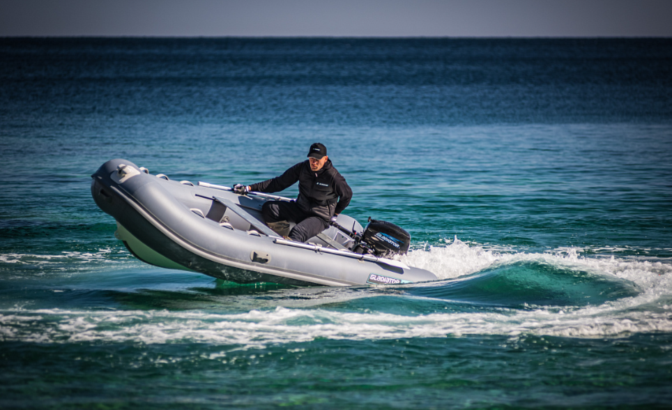 Лодка GLADIATOR RIB380AL в Сочи