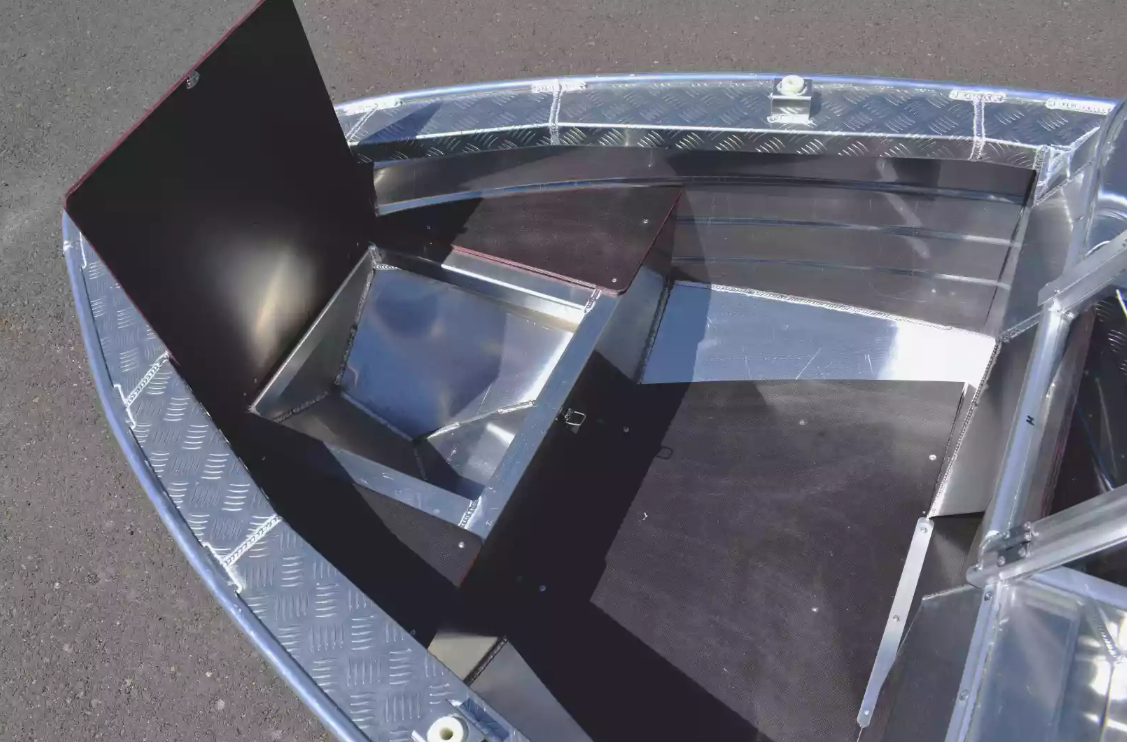 Алюминиевая лодка Wyatboat-390 DCM в Сочи