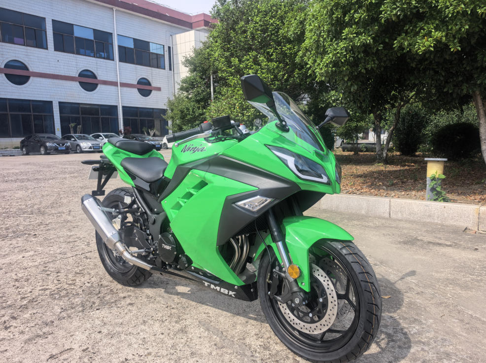 Мотоцикл TMBK Ninja 400cc в Сочи