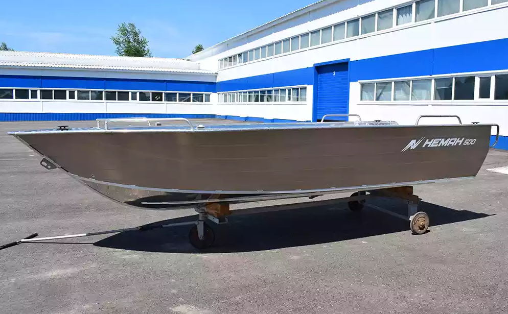Алюминиевая лодка Неман-500 P в Сочи