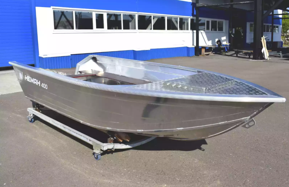 Алюминиевая лодка Неман-400 Р PRO в Сочи
