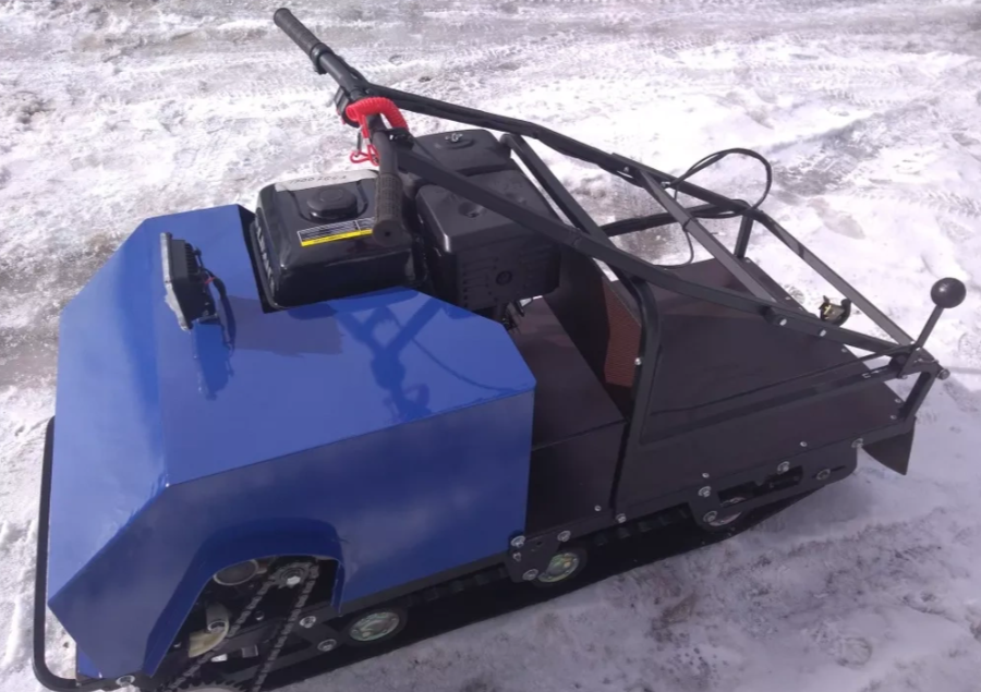 Мотобуксировщик AhtaR ЗИМА с реверсом (задний ход) в Сочи