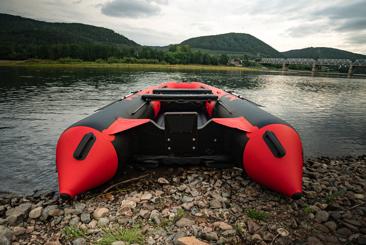 Лодка MISHIMO RIVER JET 400 под водомет в Сочи