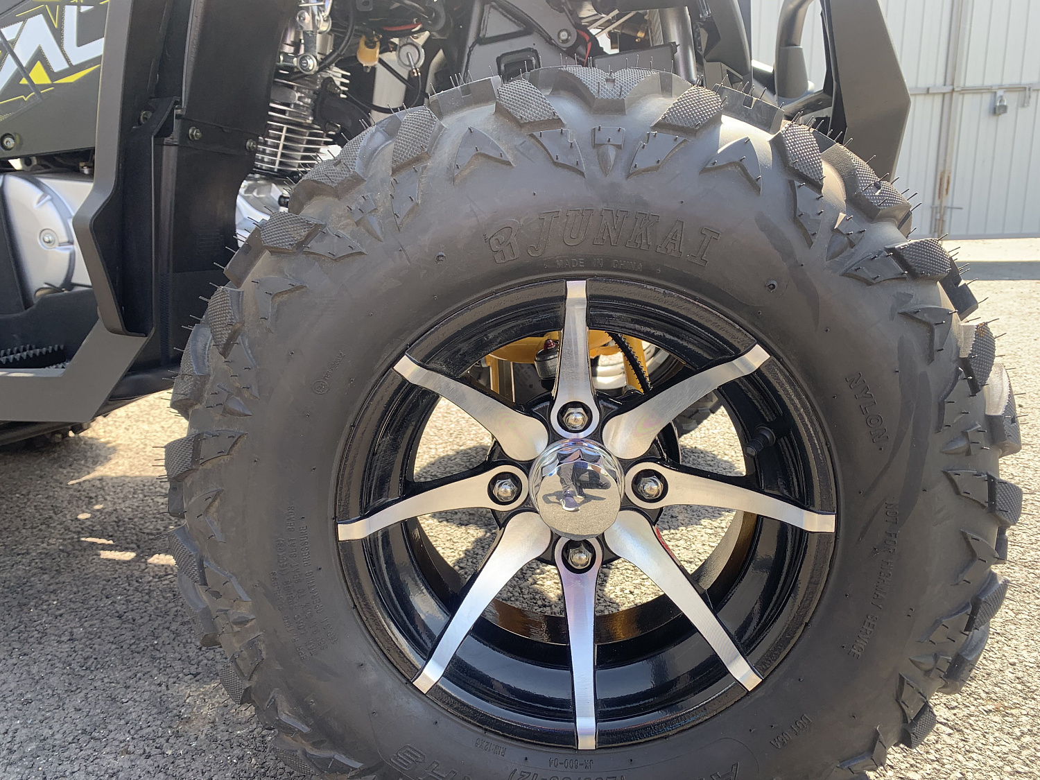 Квадроцикл PROMAX TAURUS 300 MAX-PRO в Сочи