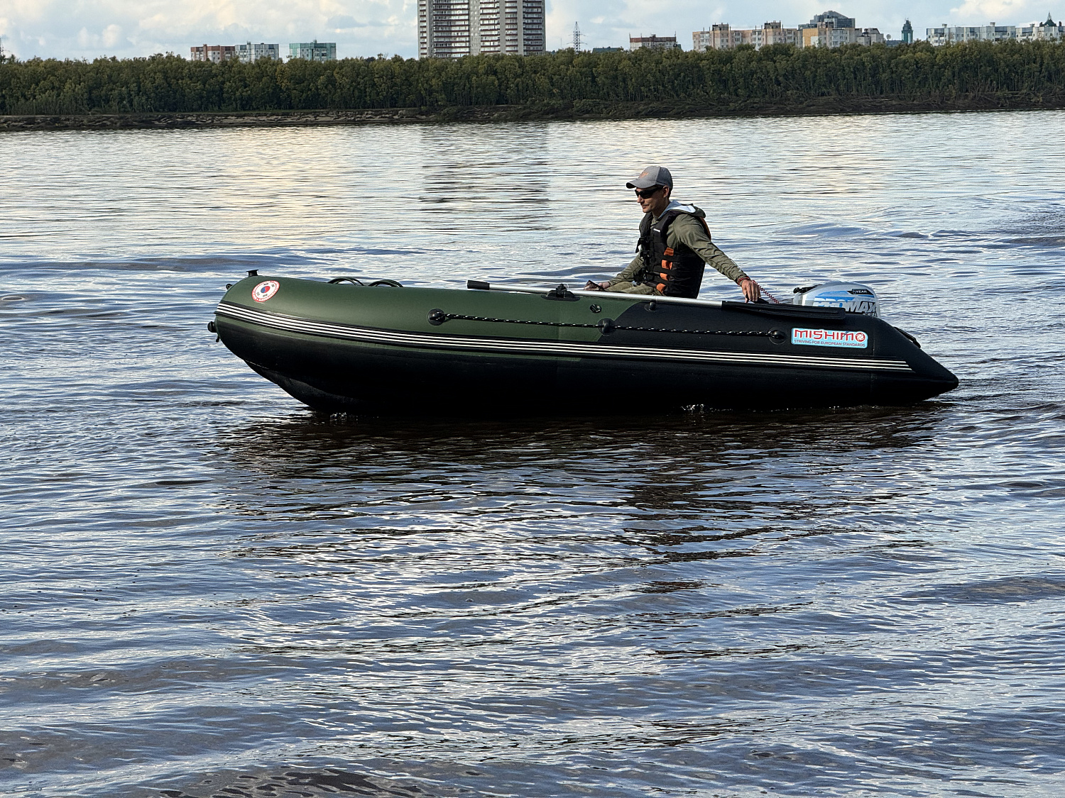 Лодка MISHIMO BIG FLOOR 360 в Сочи