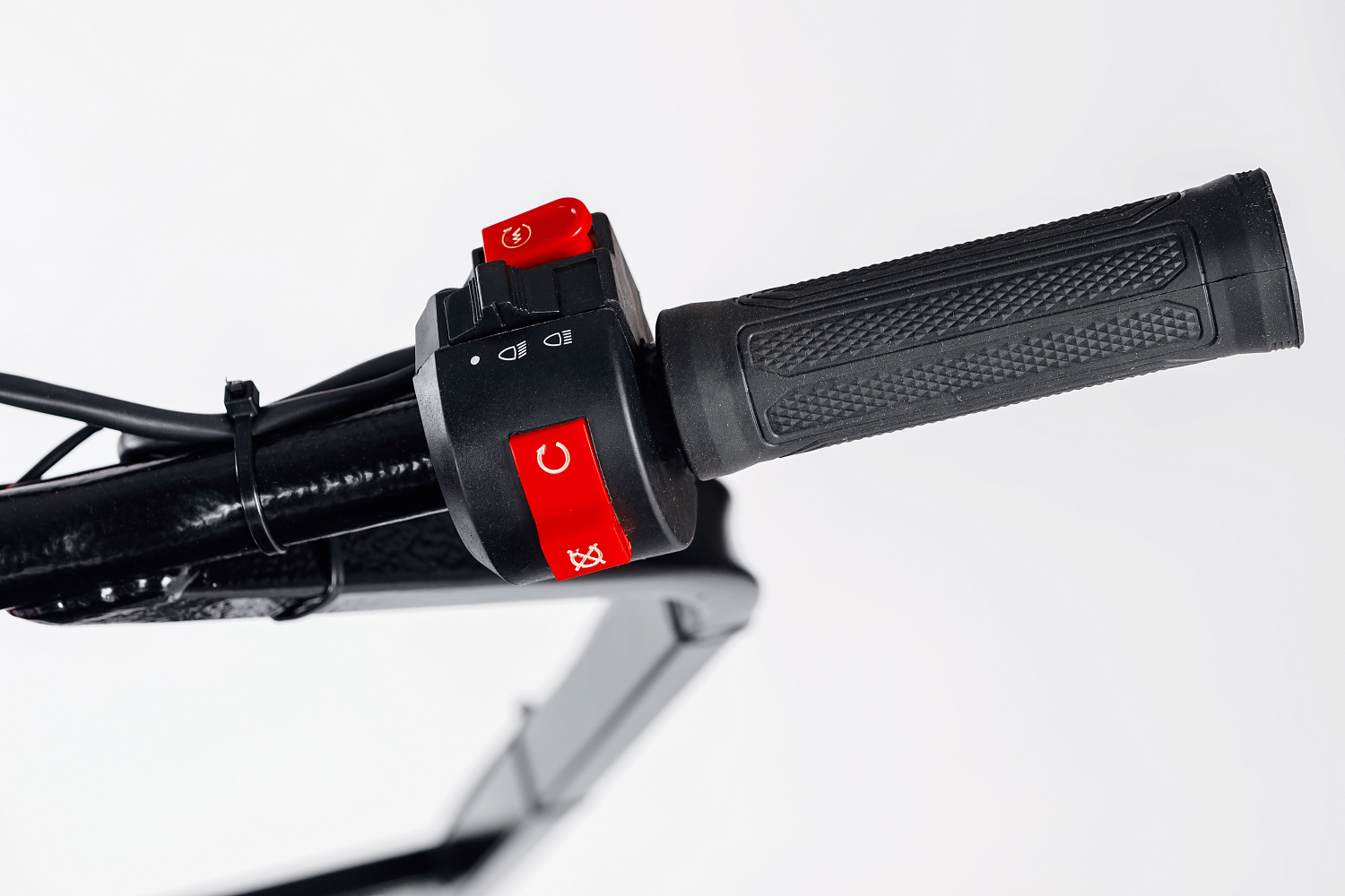 МОТОБУКСИРОВЩИК IKUDZO LONG 2.0 1700/500 EKR19 в Сочи