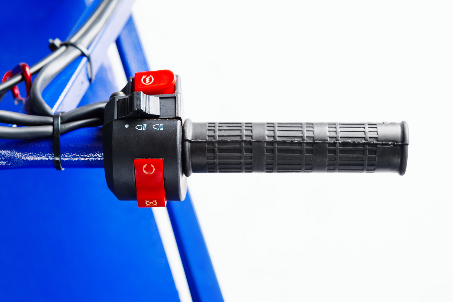 МОТОБУКСИРОВЩИК SNOW DOG 15 л.с. в Сочи