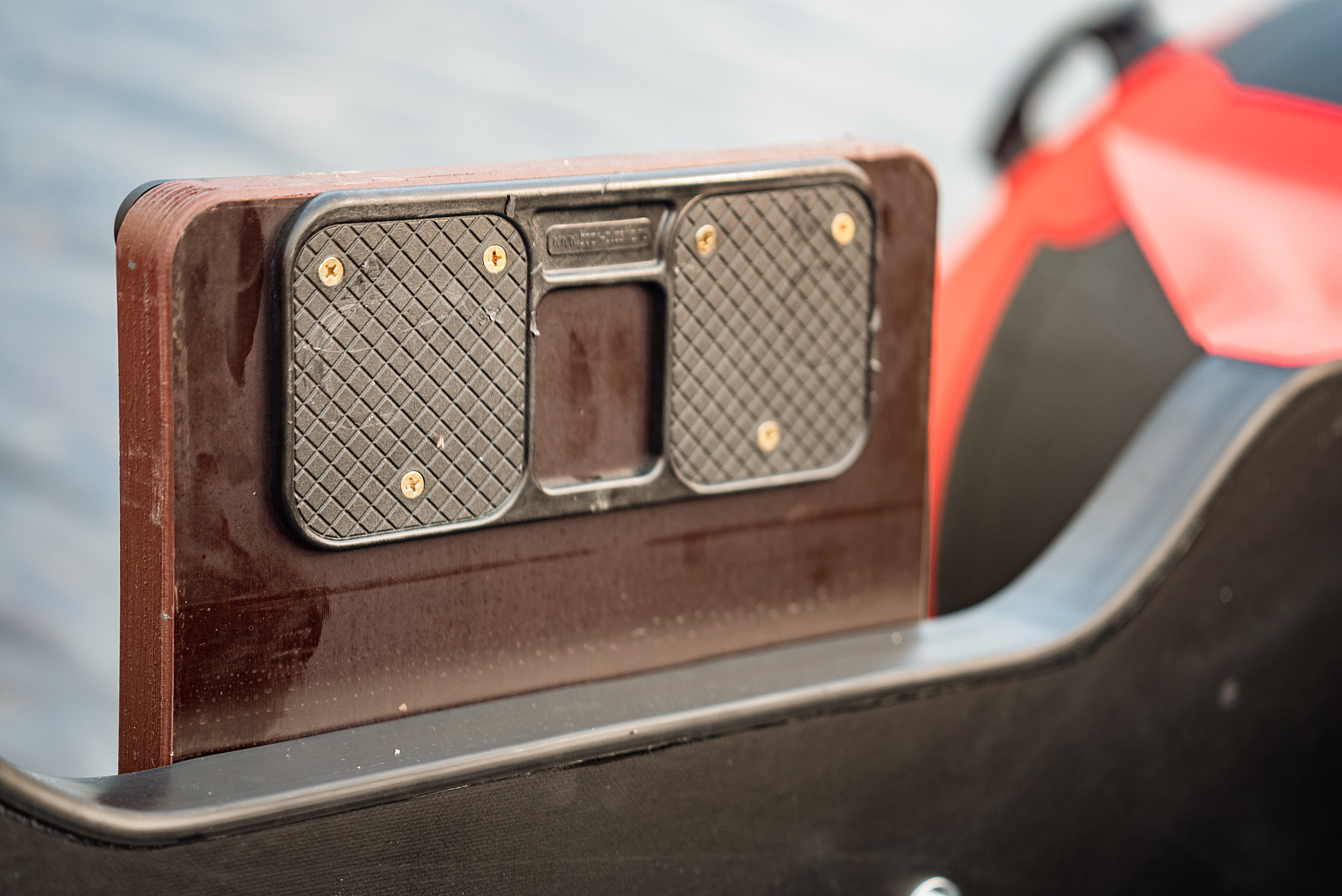 Лодка MISHIMO RIVER FJET PRO 430  под водомет в Сочи